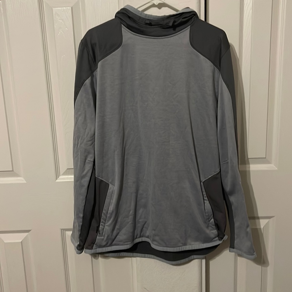 Cold gear reactor under Armour hoodie